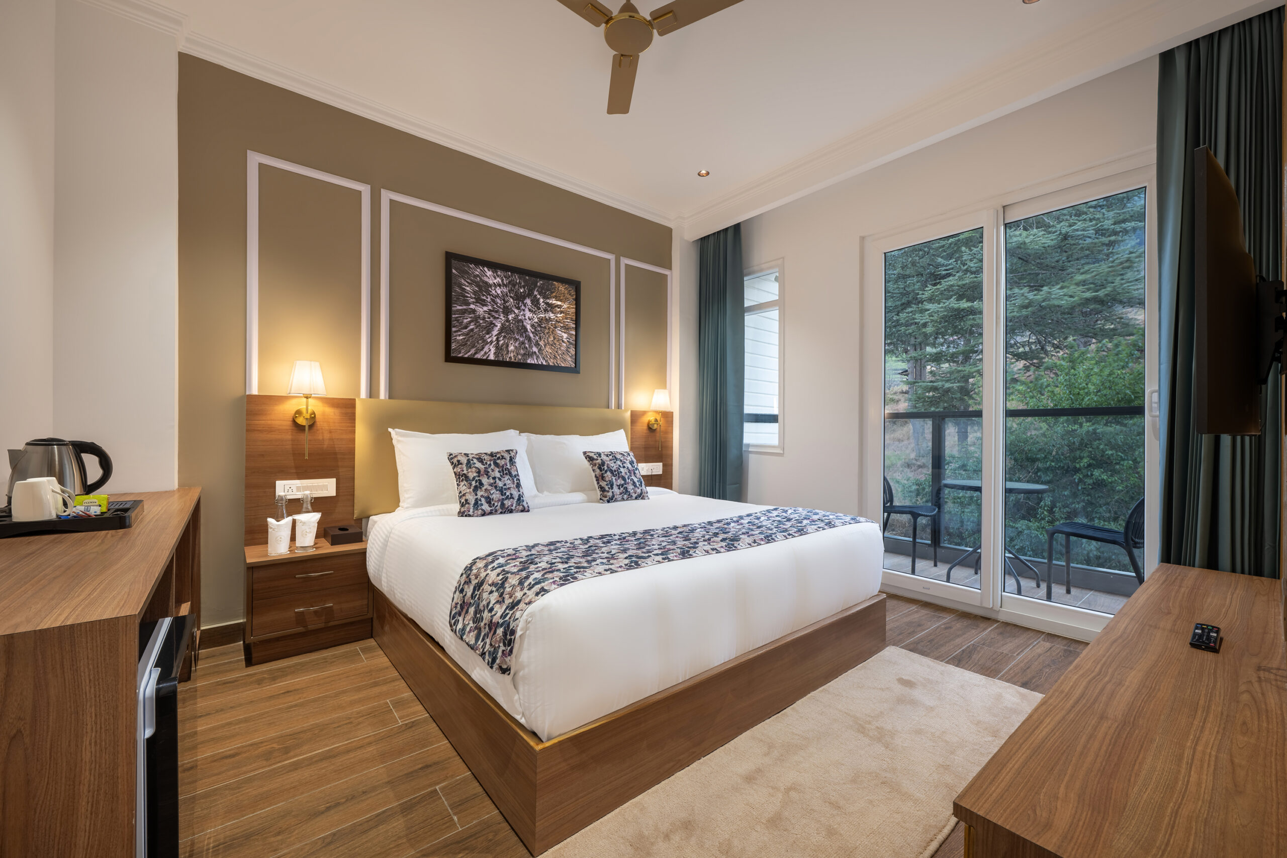 Super Deluxe Room With Balcony